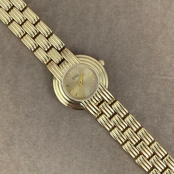 Stunning ESQ Movado Ladies Watch Gold link 6 Inch Sculptured Gild Bracelet - Picture 4 of 11